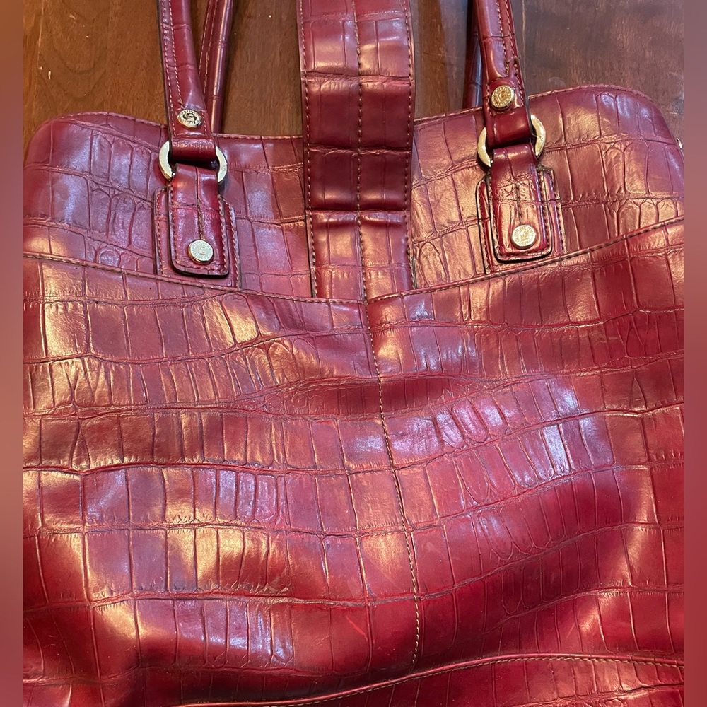 Liz Claiborne large red leathe